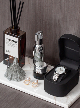 北欧衣帽间样板妆台化妆首饰道具