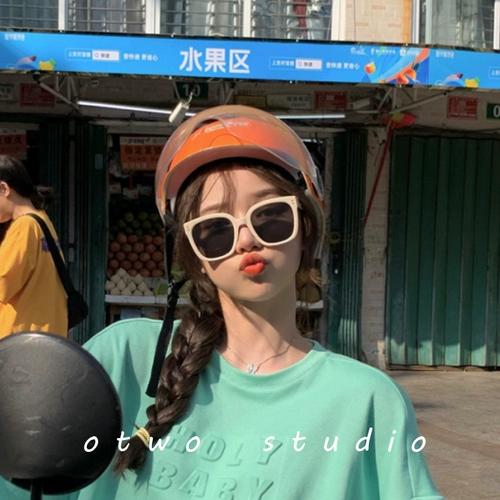 Ретро белые брендовые солнцезащитные очки, по фигуре, коллекция 2023