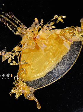 新款团扇新娘中式婚礼金色水凝花朵蝴蝶秀禾龙凤褂百搭配饰手持扇