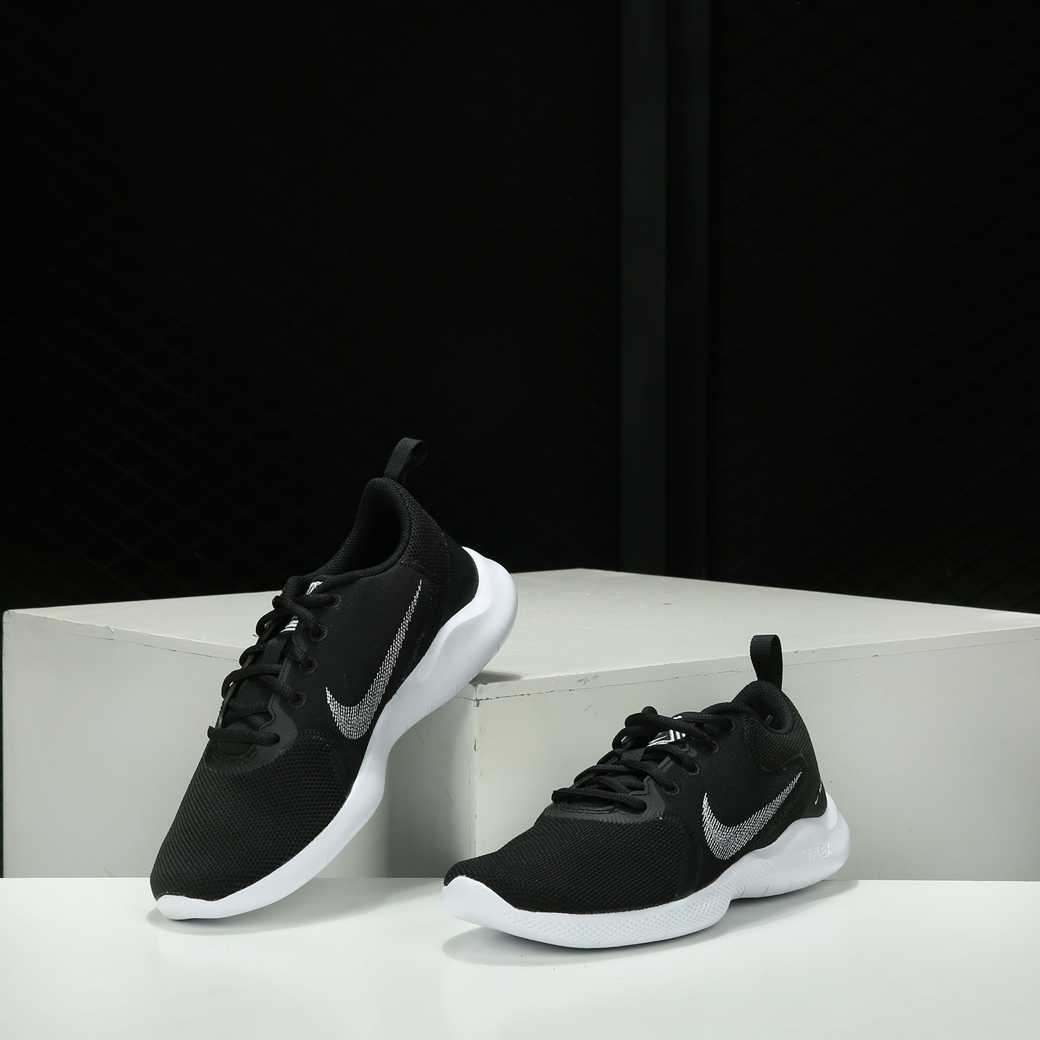 Nike/耐克正品 夏季新款男女轻便透气运动跑步鞋 CI9960-002 - 图0