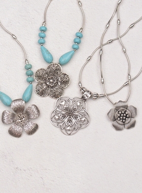 民族风项链女云南西藏气质藏饰花朵锦鲤鱼吊坠项坠旅行拍照饰品