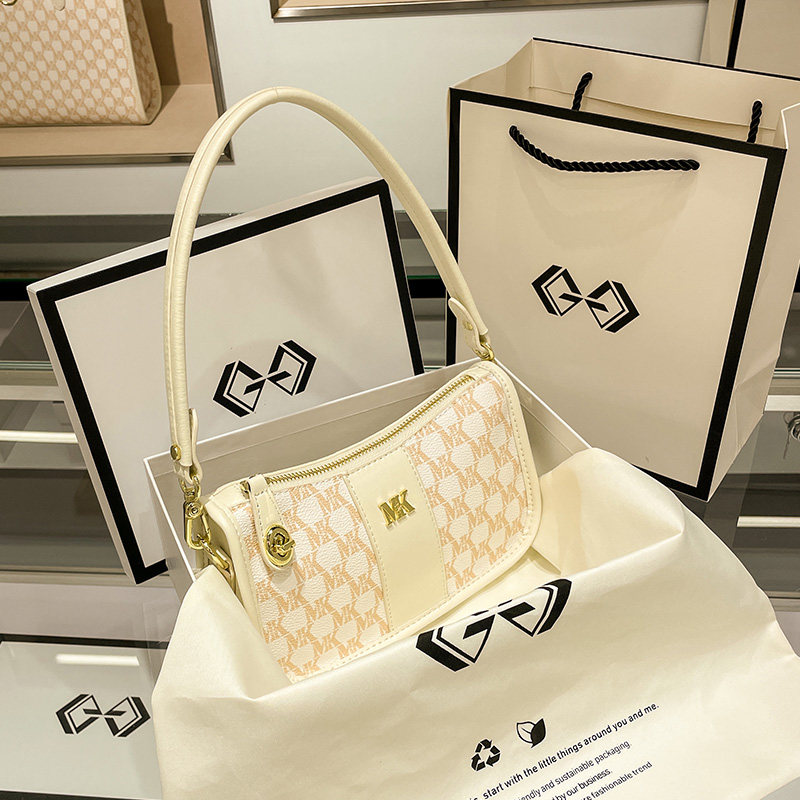 mk腋下2021新款潮秋冬小众感枕头包 惠派旗舰女士包袋