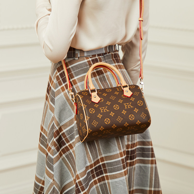 2021新款潮夏季时尚百搭斜挎包包 惠派旗舰女士包袋