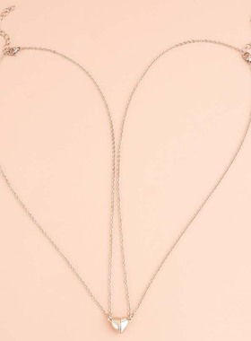 2Pcs/set Magnetic Heart Couple Pendant Necklace for Women