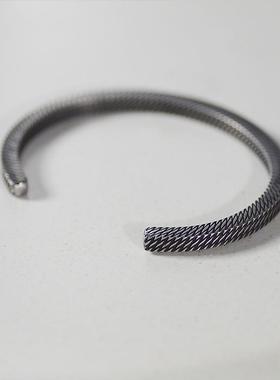 Personality Metal Twist Cuff Bangle for Men Women Simple