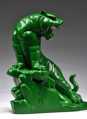 实木虎摆件家居办公摆设送礼