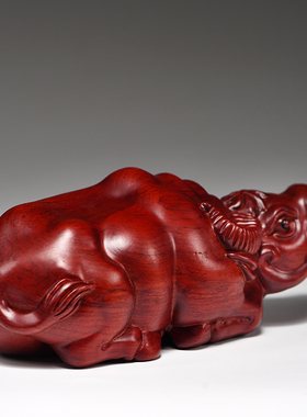 红花梨木雕牛摆件红色开业送礼品