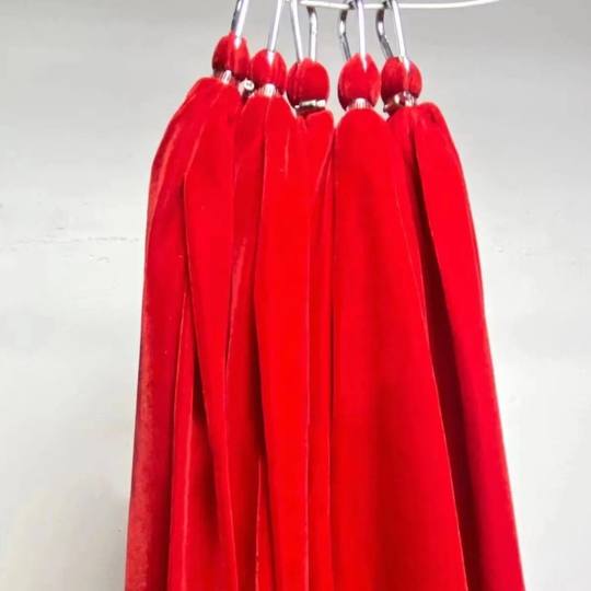 Большая подметальная машина для шин грузового прицепа, красная бархатная ткань, мягкая и не повреждает шину, длинный брызговик, плавающее хлопковое украшение.