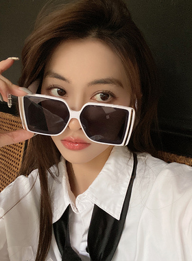 大框方形白色ins显瘦防太阳眼镜