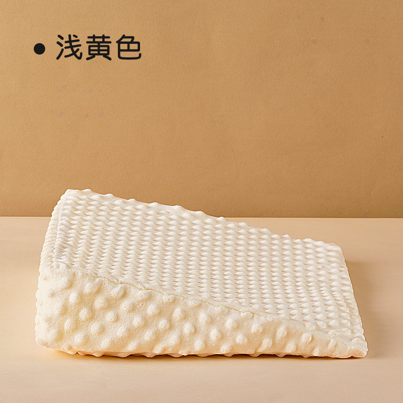 防吐奶喂奶新生儿哺乳防溢奶斜坡垫 森陶乐婴童枕头/枕芯