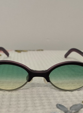 外贸原单浅色太阳镜女士墨镜时尚个性防紫外线深紫框绿色小框墨镜
