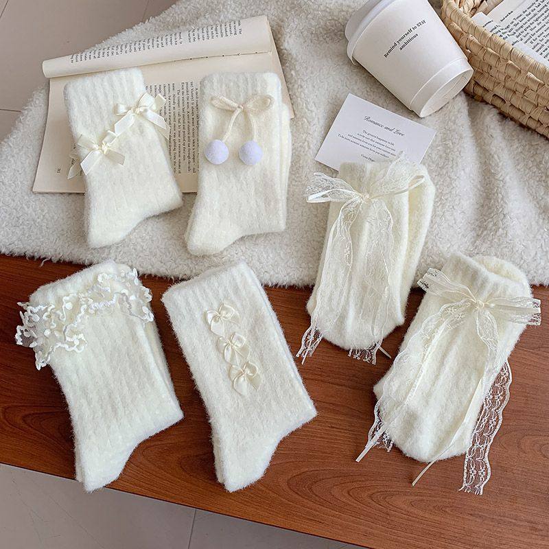 澳绒白色少女长袜秋冬季保暖毛球日系lolita堆堆袜可爱中筒女袜子,淘宝优惠券,粉丝福利购,淘宝优惠卷