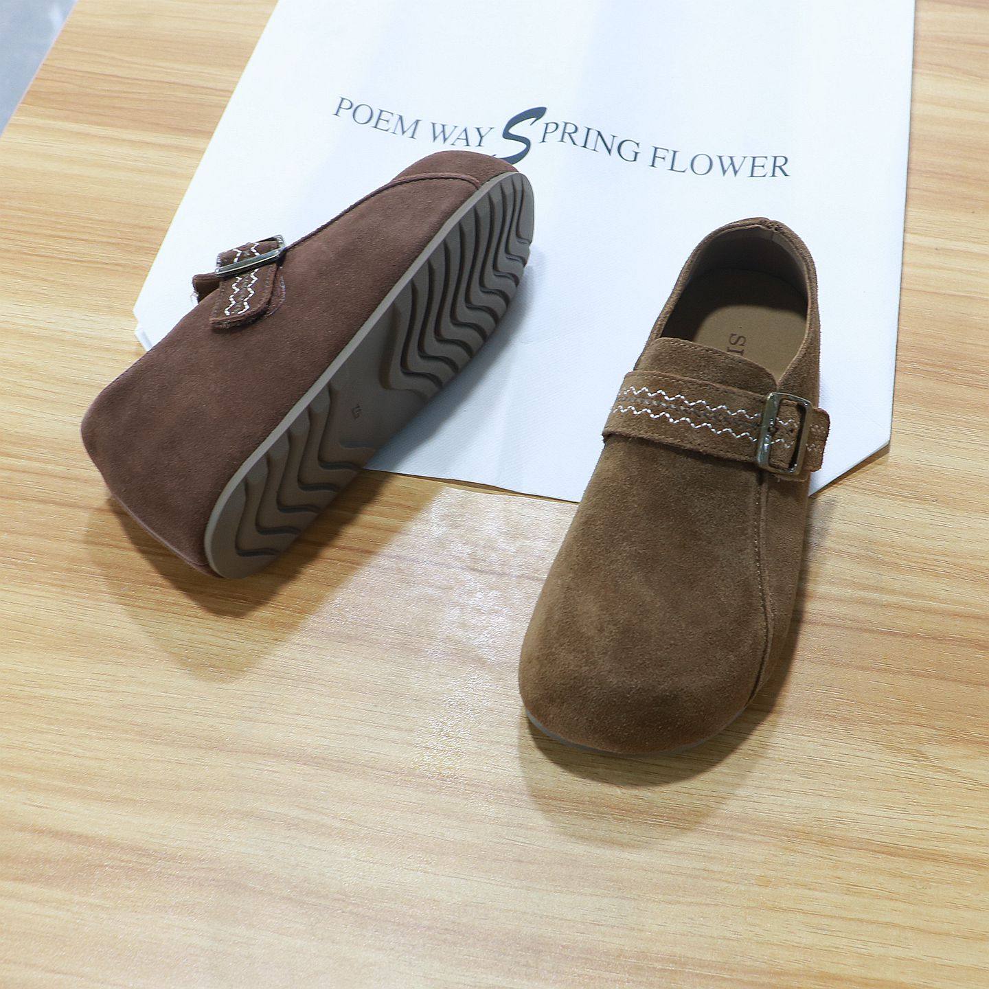 诗路花语女鞋2025秋冬反绒皮勃肯鞋皮带扣休闲增高乐福鞋661-2622,淘宝优惠券,粉丝福利购,淘宝优惠卷