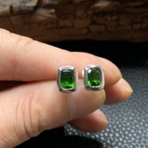 Through Glow Stone Ear Nail Minimalist Style Upper Body Atmospheric Daily Wear Italian Craft Flying Saucer Earplug Extremely Brief