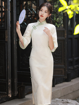 Composite lace improvement qipao 2023 fall new young girls temperament high-end Republic of the country Elegant Retro