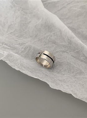 纯银宇宙弧线滴胶光面开口戒指