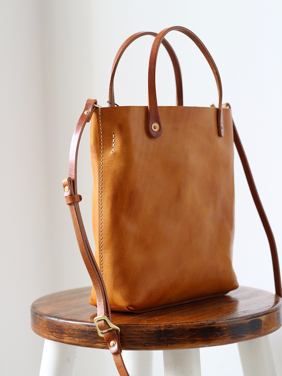 荣轻复古美式手工小托特包意大利厚植鞣牛皮迷你托特包竖款斜挎包,淘宝优惠券,粉丝福利购,淘宝优惠卷