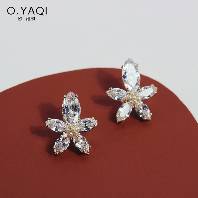 高级感气质花朵无耳洞软垫耳夹耳钉女耳饰品秋冬配饰大气,淘宝优惠券,粉丝福利购,淘宝优惠卷