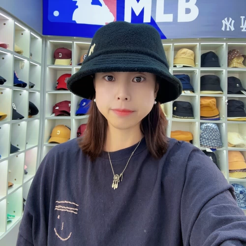 Корейская команда MLB Hat Ny Yangji, держащая в ягненке ягненка Winter New Casual Basin, письма, мужчины и женщины
