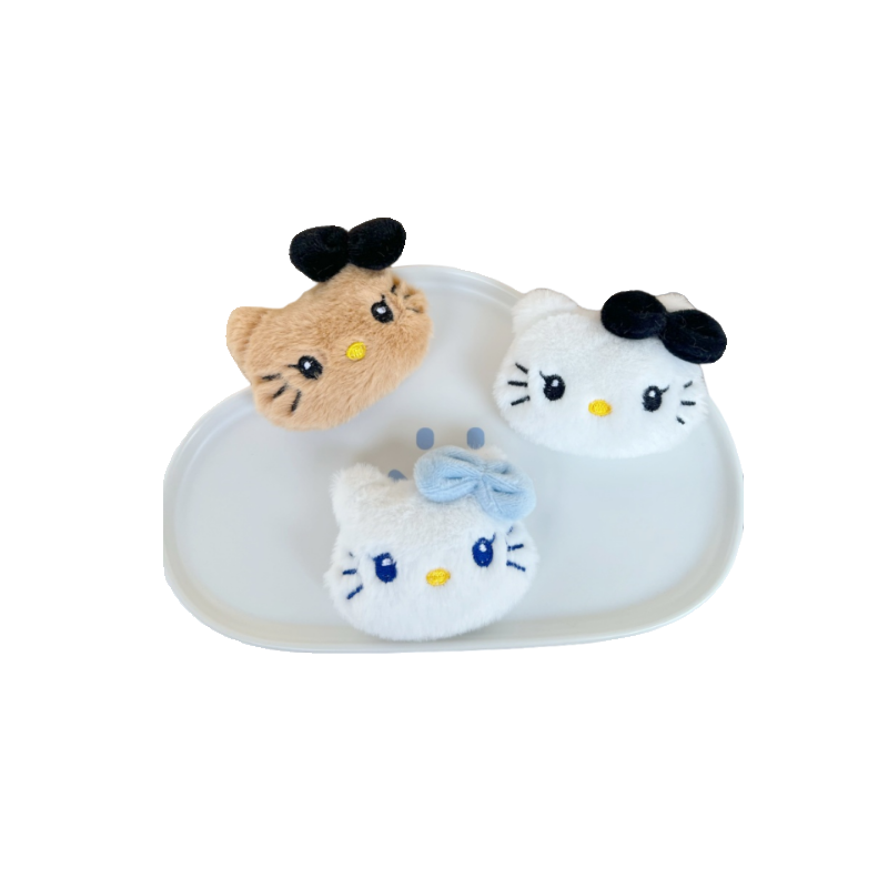 卡通毛绒KT猫咪公仔胸针hellokitty可爱玩偶书包装饰袜子辅料配件 - 图3