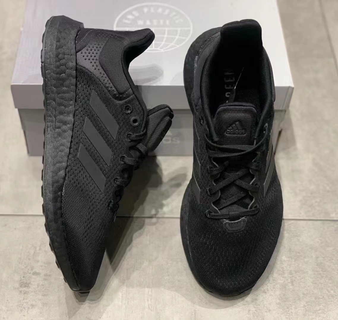 adidas阿迪达斯男女PUREBOOST 轻便透气减震运动休闲跑步鞋GY5095 - 图1