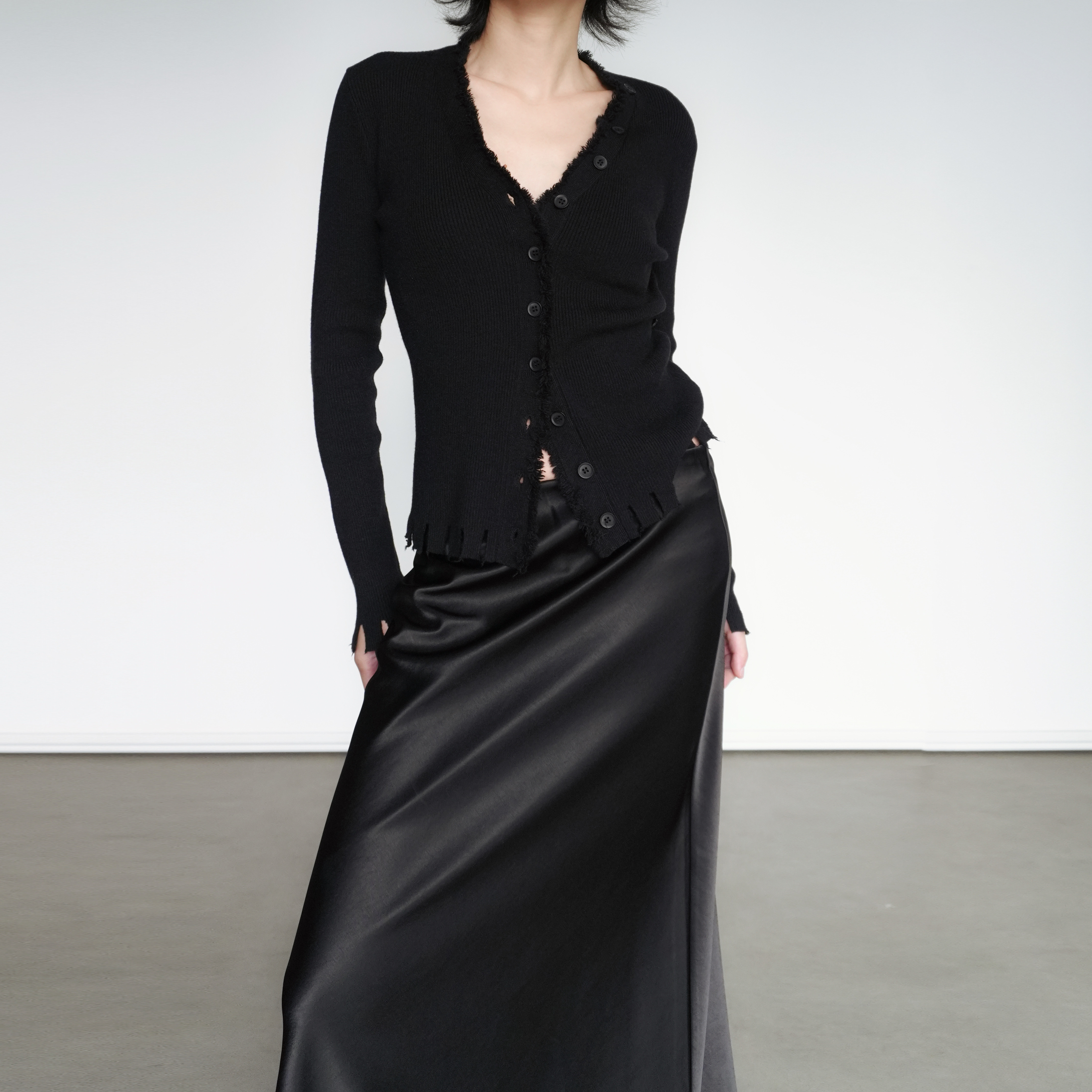 尢系UXI  法式长袖针织开衫V领破坏毛边显瘦百搭打底衫收腰上衣,淘宝优惠券,粉丝福利购,淘宝优惠卷