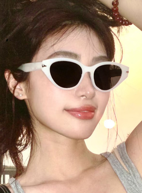 偏光猫眼墨镜女潮适合方圆脸