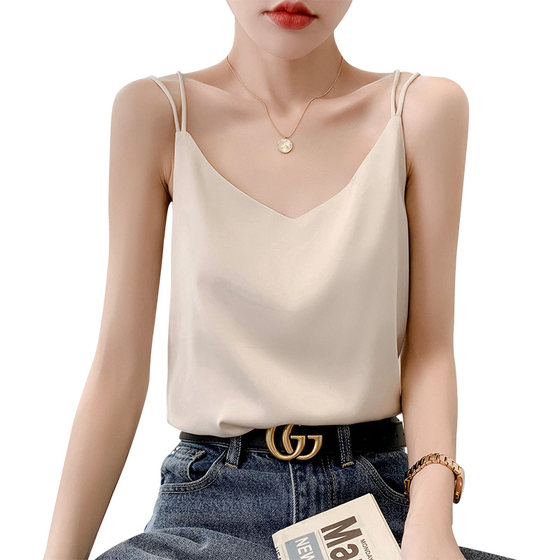 Silk-like feel/camisole under women's suit