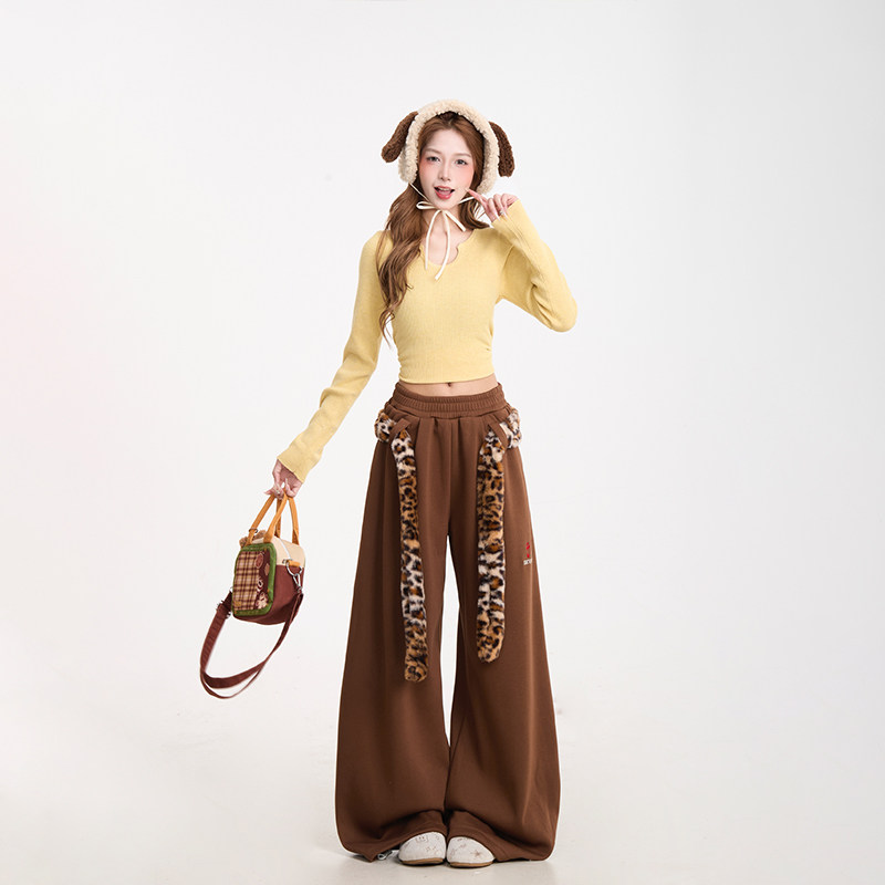 NERESUM豹纹腰带加绒卫裤女秋冬2025新款弯刀运动裤宽松阔腿裤,淘宝优惠券,粉丝福利购,淘宝优惠卷