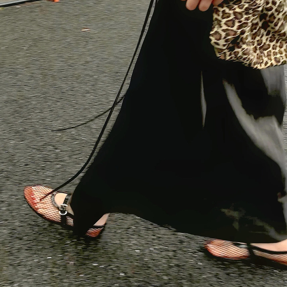 镂空渔网玛丽珍单鞋女2025时髦新款平底舒适透气网面芭蕾舞懒人鞋,淘宝优惠券,粉丝福利购,淘宝优惠卷