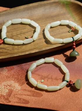 捡漏青海料和田玉原石小石头手串