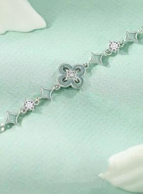 青花瓷手链女轻奢小众设计精致2025年新款手饰礼物送女朋友