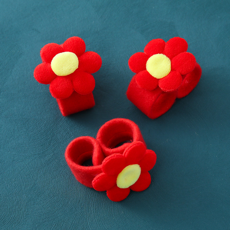 开学季送学生创意一朵小红花手环发圈儿童啪啪圈学生饰品幼儿园