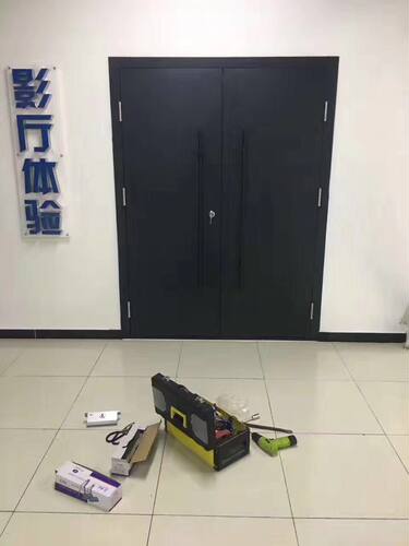 影院隔音防火门工业隔音门机房消音门隔声门甲级钢质防火隔音门 - 图1
