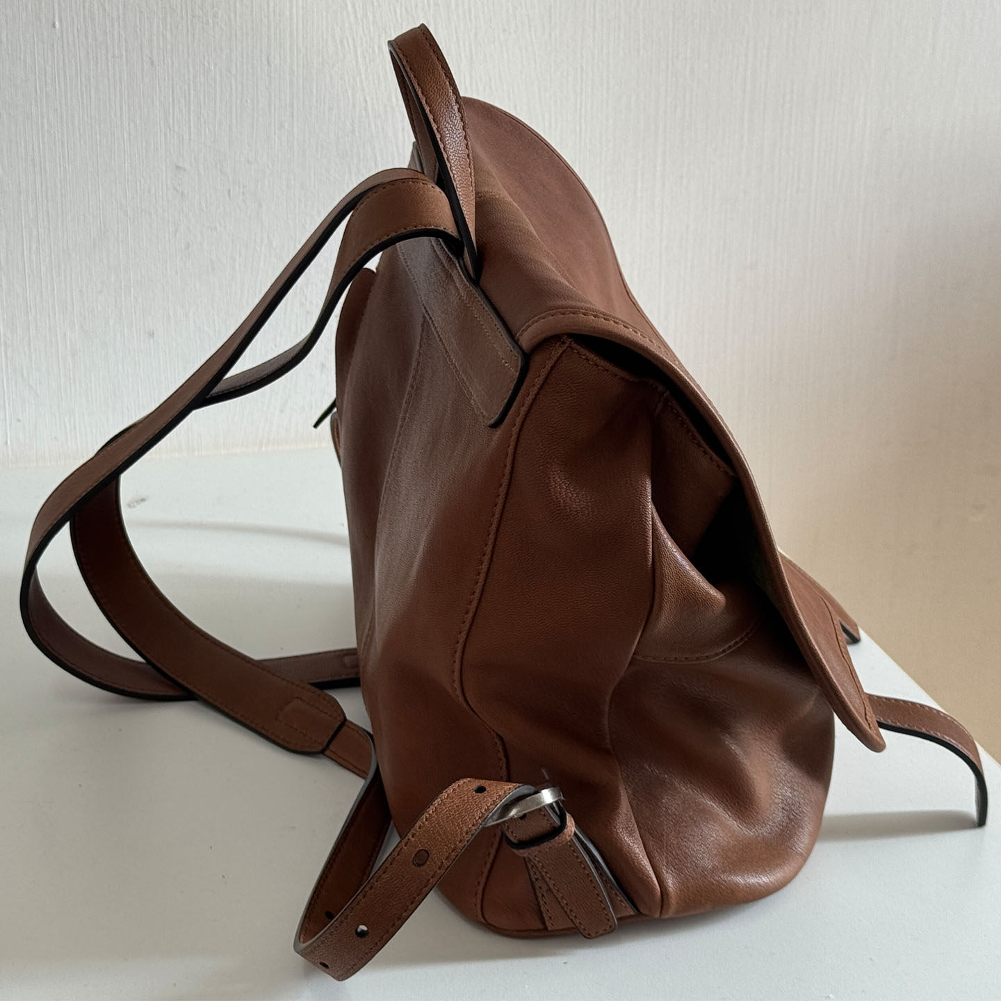 2025新款真皮女包~慵懒松弛时尚复古水染植鞣羊皮双肩包旅行背包,淘宝优惠券,粉丝福利购,淘宝优惠卷