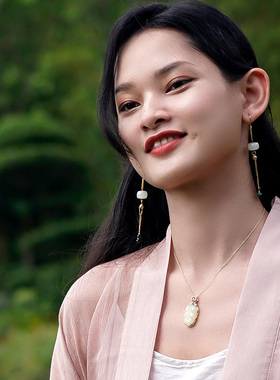 纯银复古文艺天然和田玉叶子吊坠