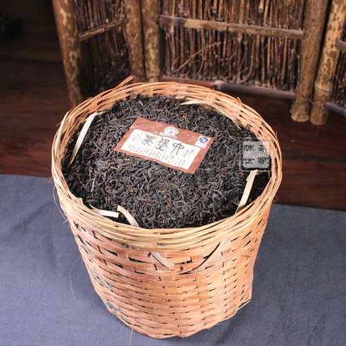 黑茶07年梧州茶厂三鹤六堡茶75012原装紧压2000克桂青种显兰香菌 - 图1