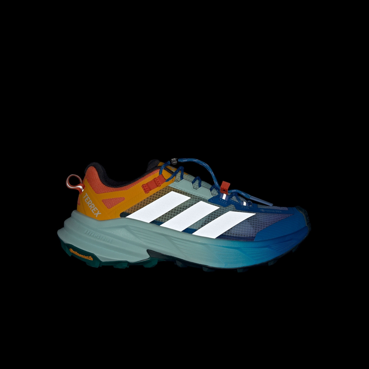 自由人FREEHIKER SL+ GORE-TEX超轻缓震户外徒步鞋adidas阿迪达斯