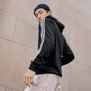 日常通勤休闲三条纹连帽夹克早秋外套卫衣男adidas阿迪达斯轻运动