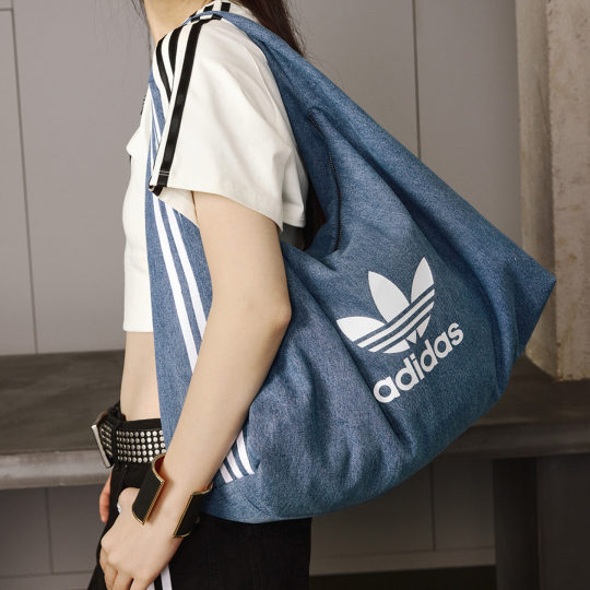Cloud bag Adidas Clover women's sports shoulder bag
