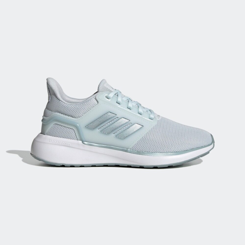  adidas跑步鞋