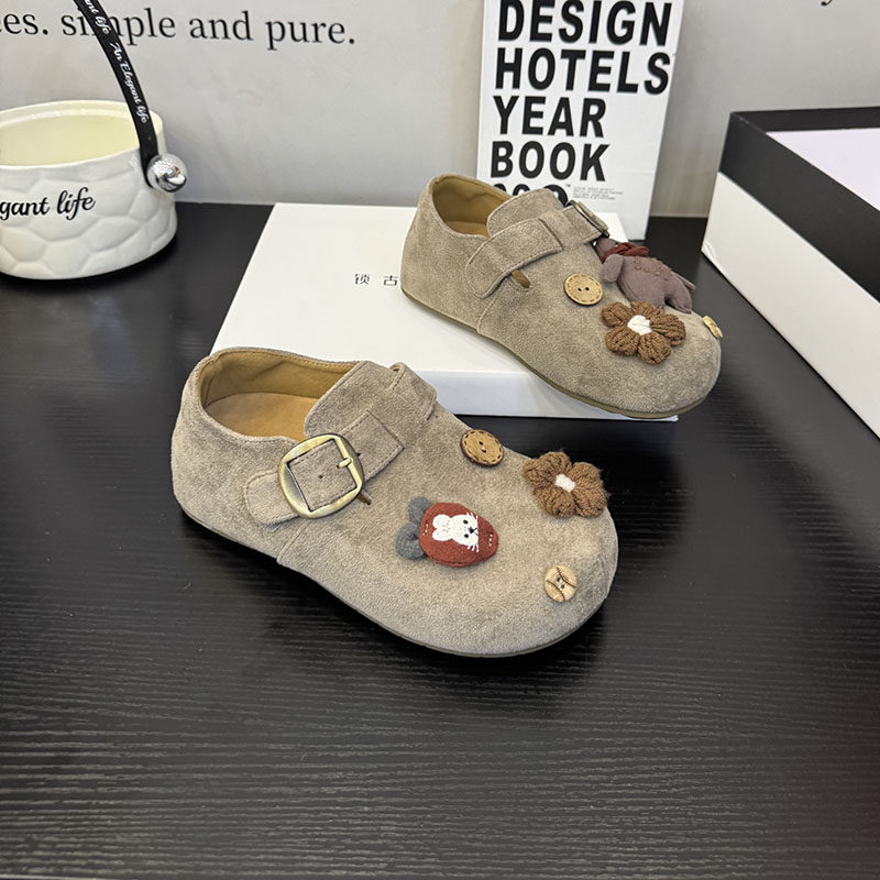 可爱风花朵刺绣勃肯鞋女圆头魔术贴休闲平底百搭舒适单鞋女1457,淘宝优惠券,粉丝福利购,淘宝优惠卷