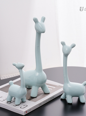 一家四口创意小鹿摆件客厅电视柜