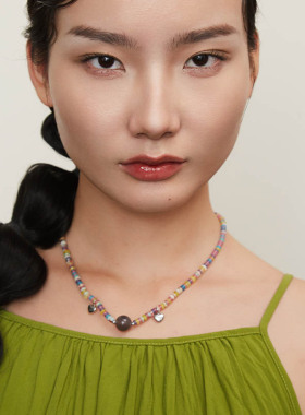 自然论贝彩色天然石淡彩虹色颈链不规则飞盘原创复古小众串珠