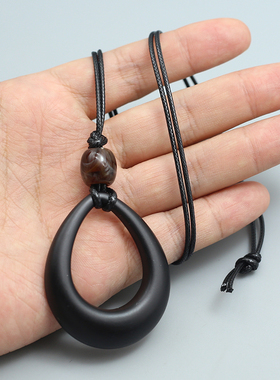 树脂木扣中长款圆环镂空吊坠项链女民族风毛衣链条挂链挂脖配饰