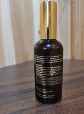 尼泊尔高档品牌Laavanya平衡排毒净化爽肤水阿育吠陀有机补水提亮