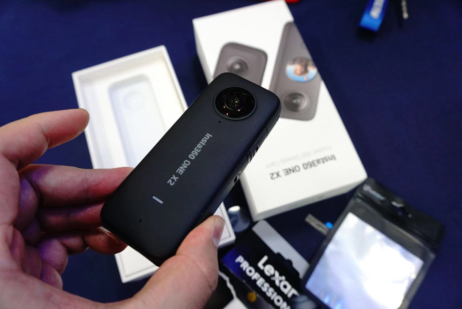 insta360 ONE X2口袋全景防抖运动VR相机360度骑行滑雪vlog摄像头