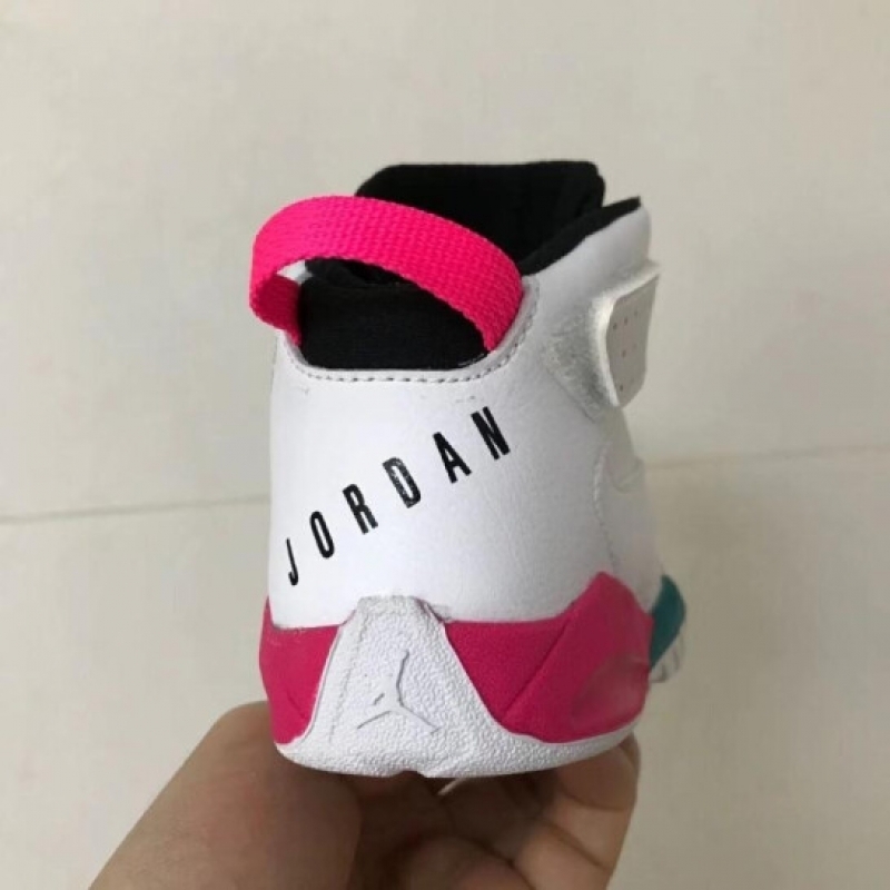 Nike/耐克小童春季款 Air Jordan 中童高帮休闲篮球鞋 AV1243-105