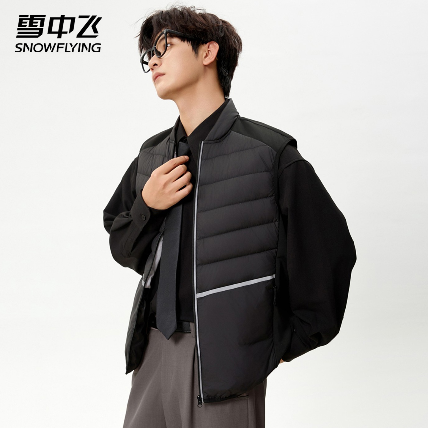 雪中飞男轻薄排骨羽绒马甲2025新款冬季保暖百搭坎肩韩版休闲马夹 - 图0