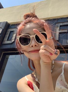 网红款白框墨镜ins偏光太阳镜女